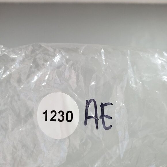 Duluth Trading Co Lambswool Crew Sweater Men Size Large Tall NWT Long Sleeve - Picture 9 of 13